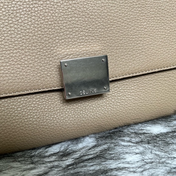 Celine Trapeze small bag in dune color - Picture 3 of 15